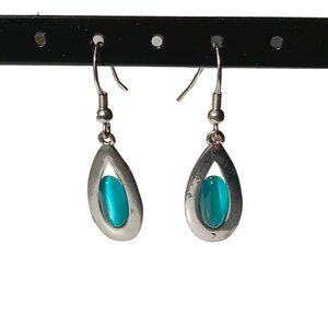 🎯 Vintage Teardrop Earrings